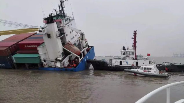 内河集装箱船也会超载？？？？？？？？